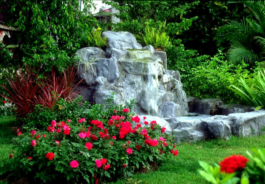 Fontaine chute d'eau – Pépinière Jasmin