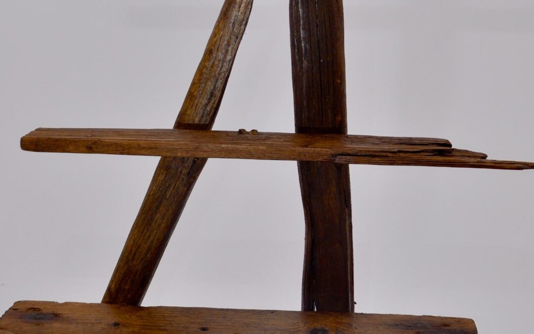 DIY : comment fabriquer une étagère en bois flotté